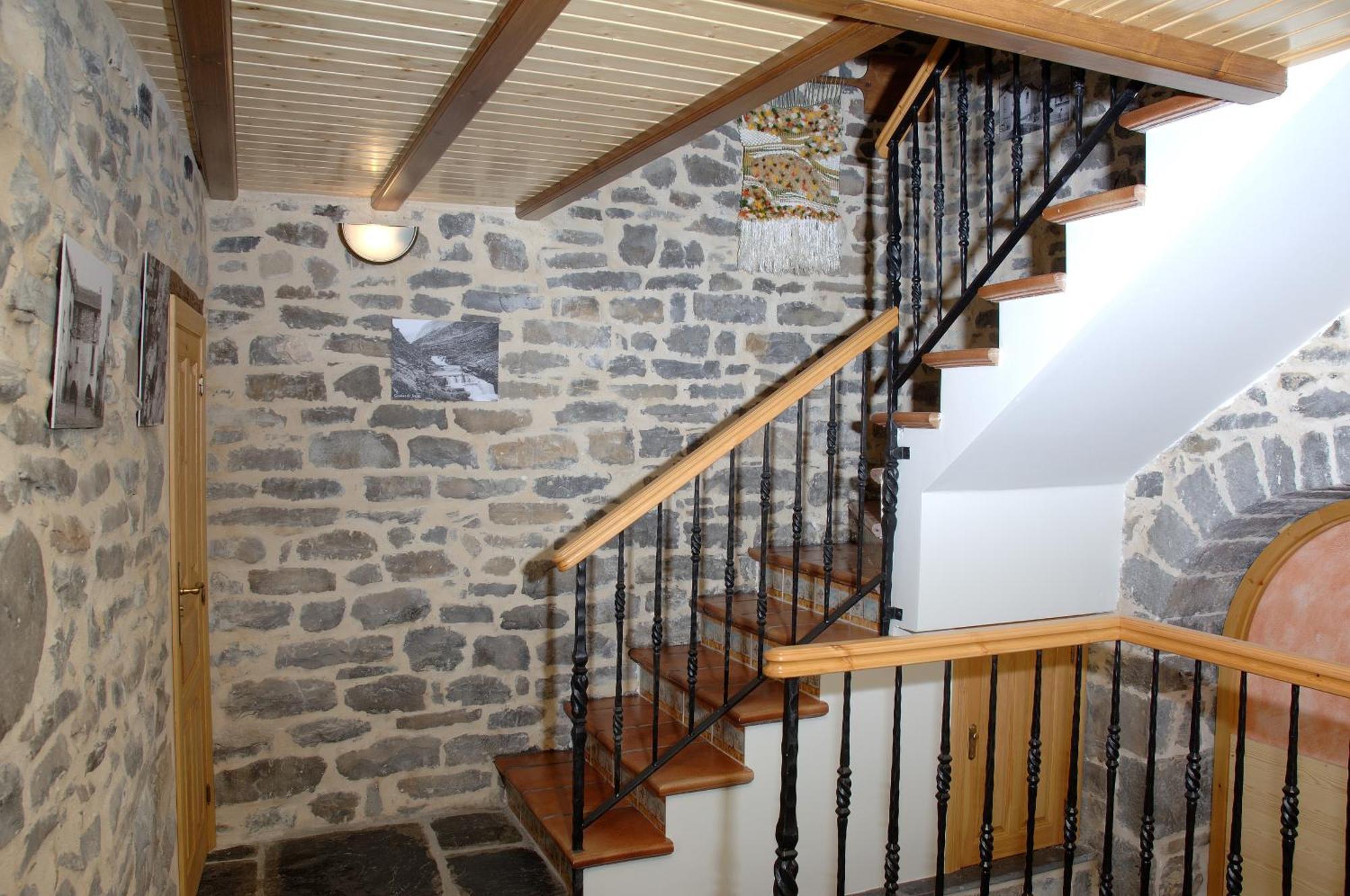 Apartamento El Patio Casa Cajal Torla Buitenkant foto